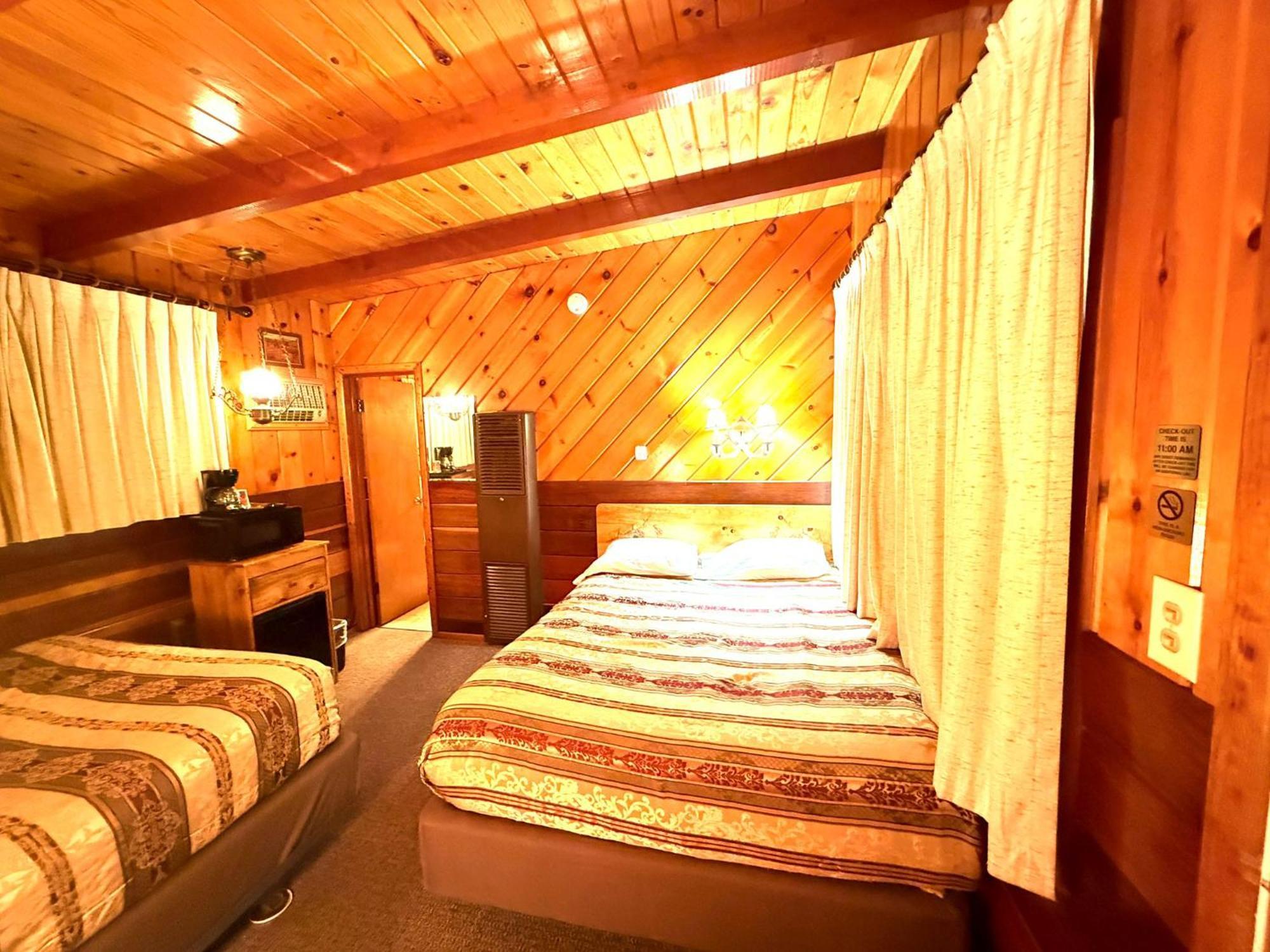 Toiyabe Motel Walker Rum bild