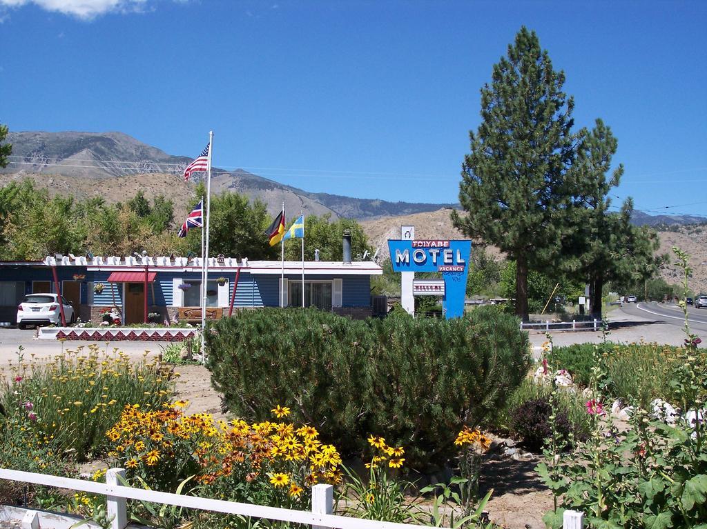 Toiyabe Motel Walker Exteriör bild